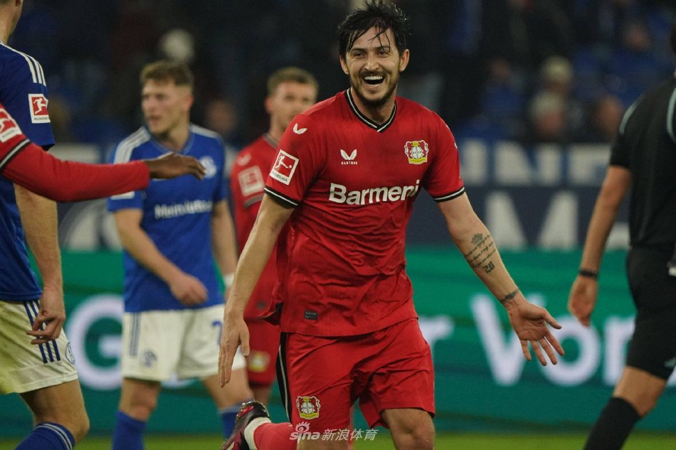 脱颖而出 脱颖而出