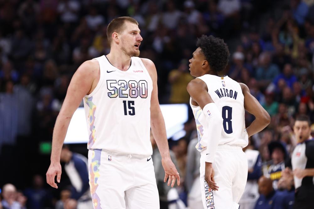 我们期待着 我们期待着