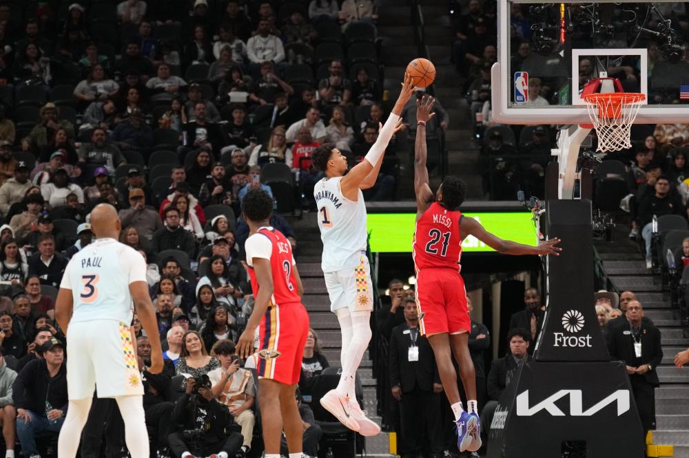 他必须每一 他必须每一